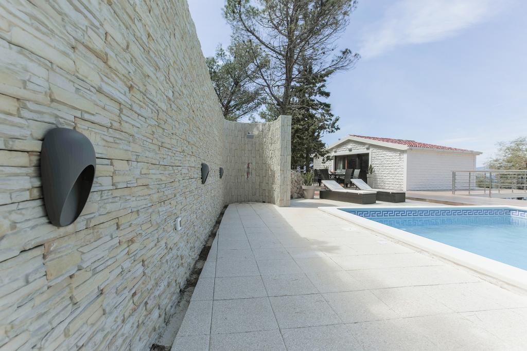 Villa Mendes Zastrazisce Luaran gambar
